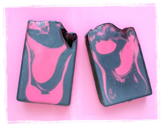 Artisan Soap Bar | Black Lavender