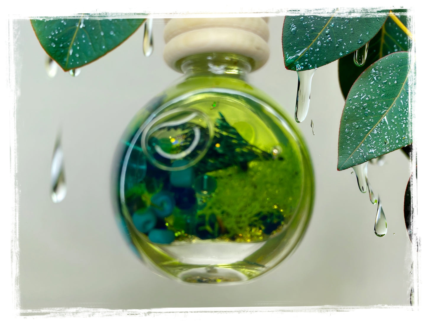 Aquatic scented round glass car charms with ocean blue beads - luxury hanging air freshener